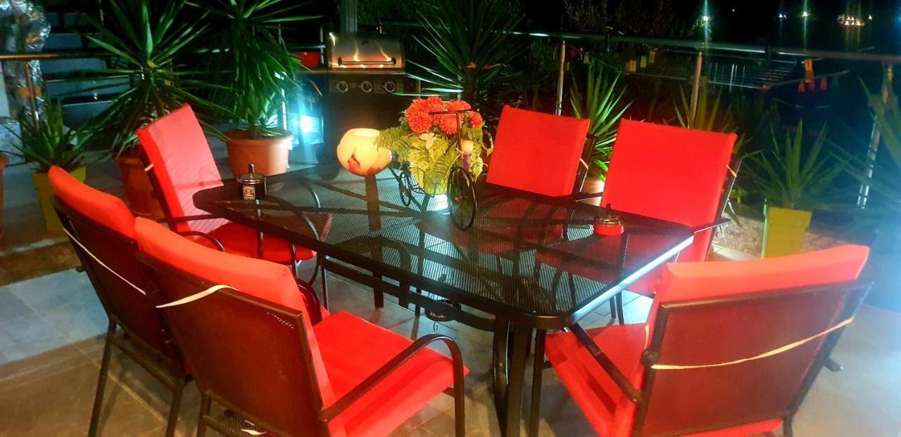 Perfect Suites Неос Мармарас Екстериор снимка